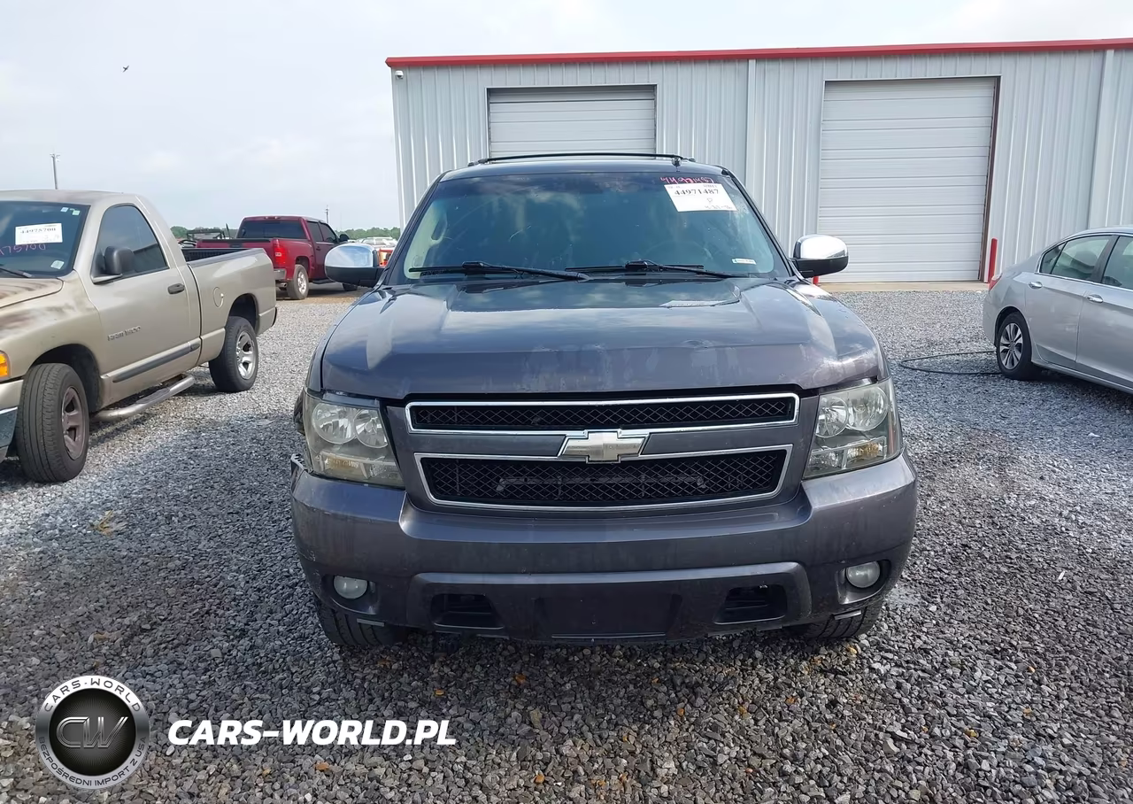 2011 Chevrolet Tahoe Lt VIN:1GNSCBE09BR141451 - 12