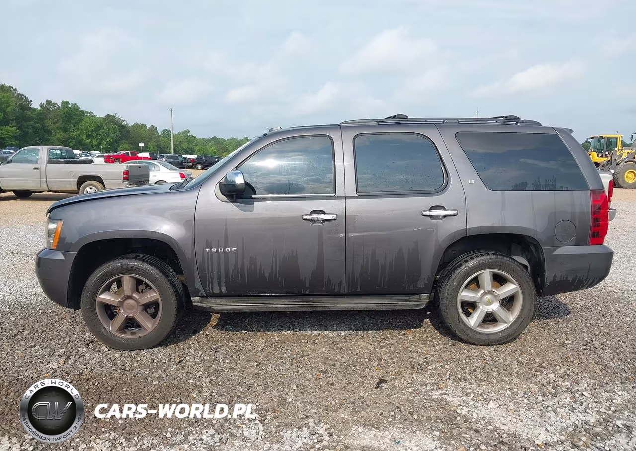 2011 Chevrolet Tahoe Lt VIN:1GNSCBE09BR141451 - 14