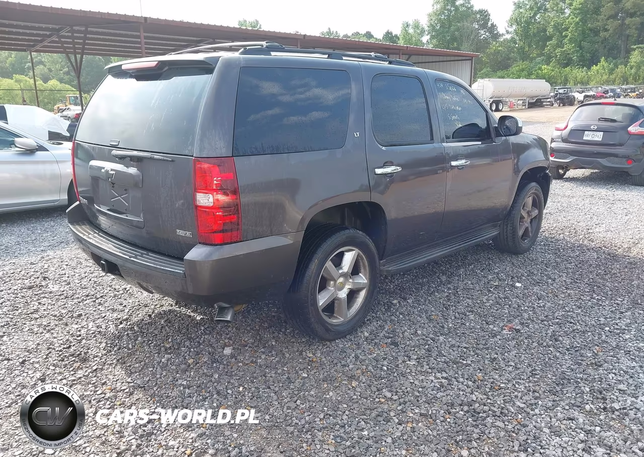2011 Chevrolet Tahoe Lt VIN:1GNSCBE09BR141451 - 4