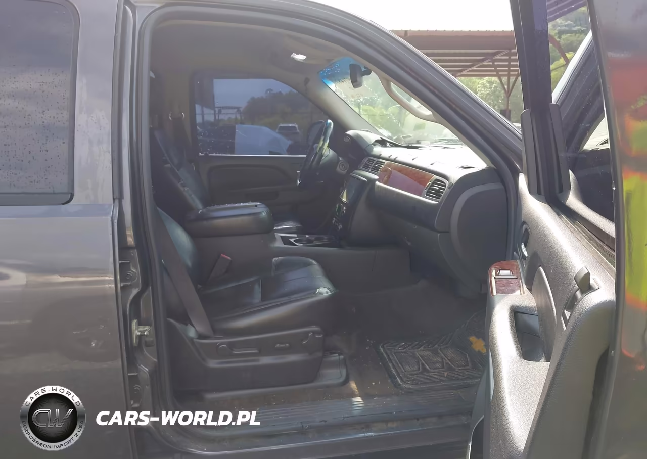 2011 Chevrolet Tahoe Lt VIN:1GNSCBE09BR141451 - 5