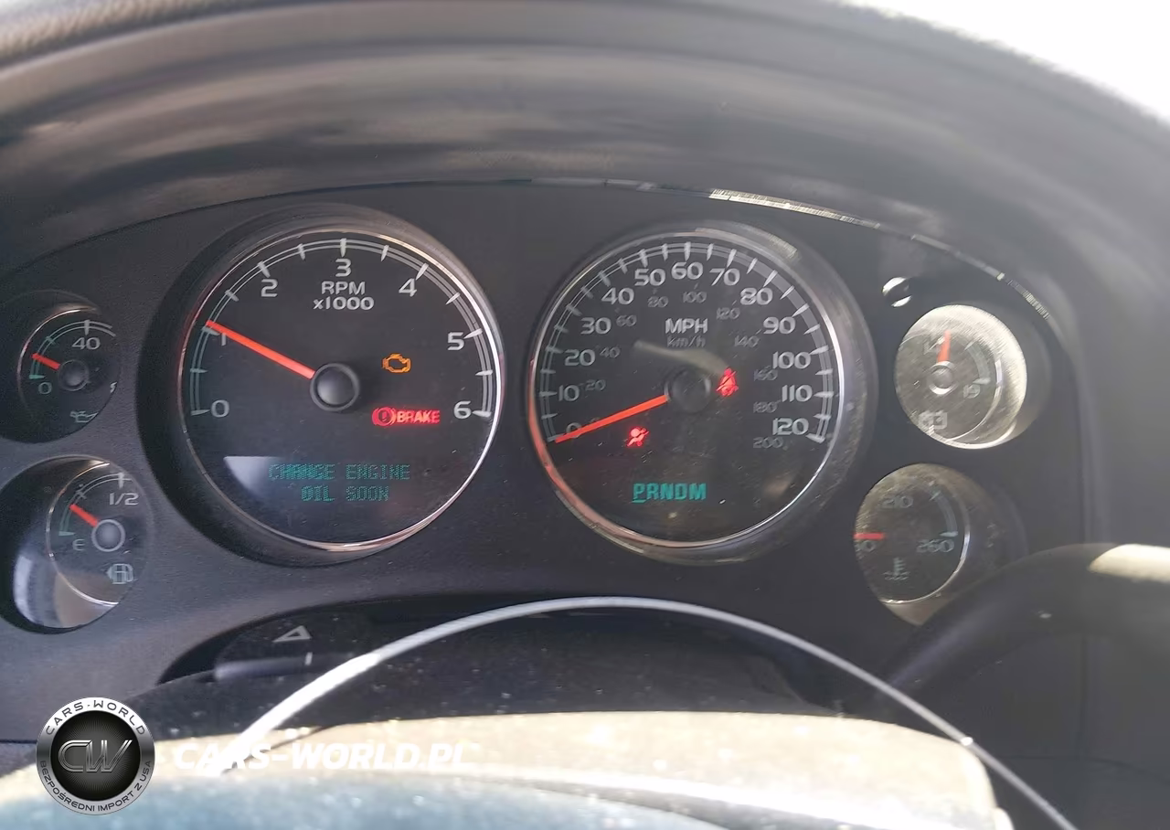 2011 Chevrolet Tahoe Lt VIN:1GNSCBE09BR141451 - 7