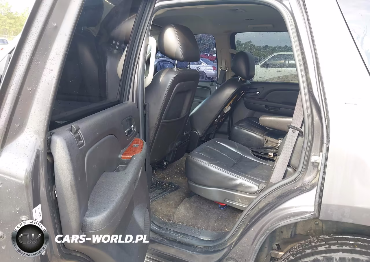 2011 Chevrolet Tahoe Lt VIN:1GNSCBE09BR141451 - 8