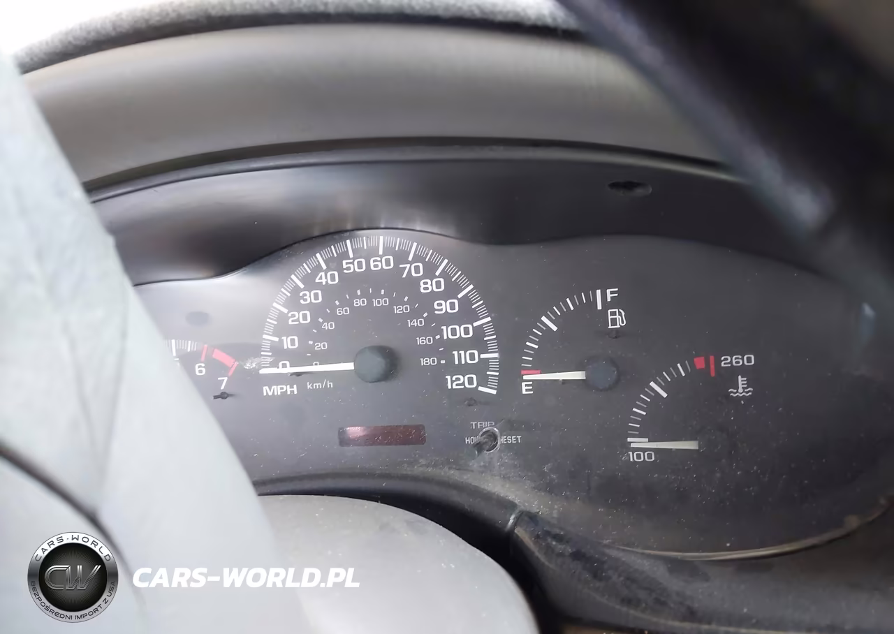 2001 Chevrolet Malibu VIN:1G1ND52J316151581 - 7