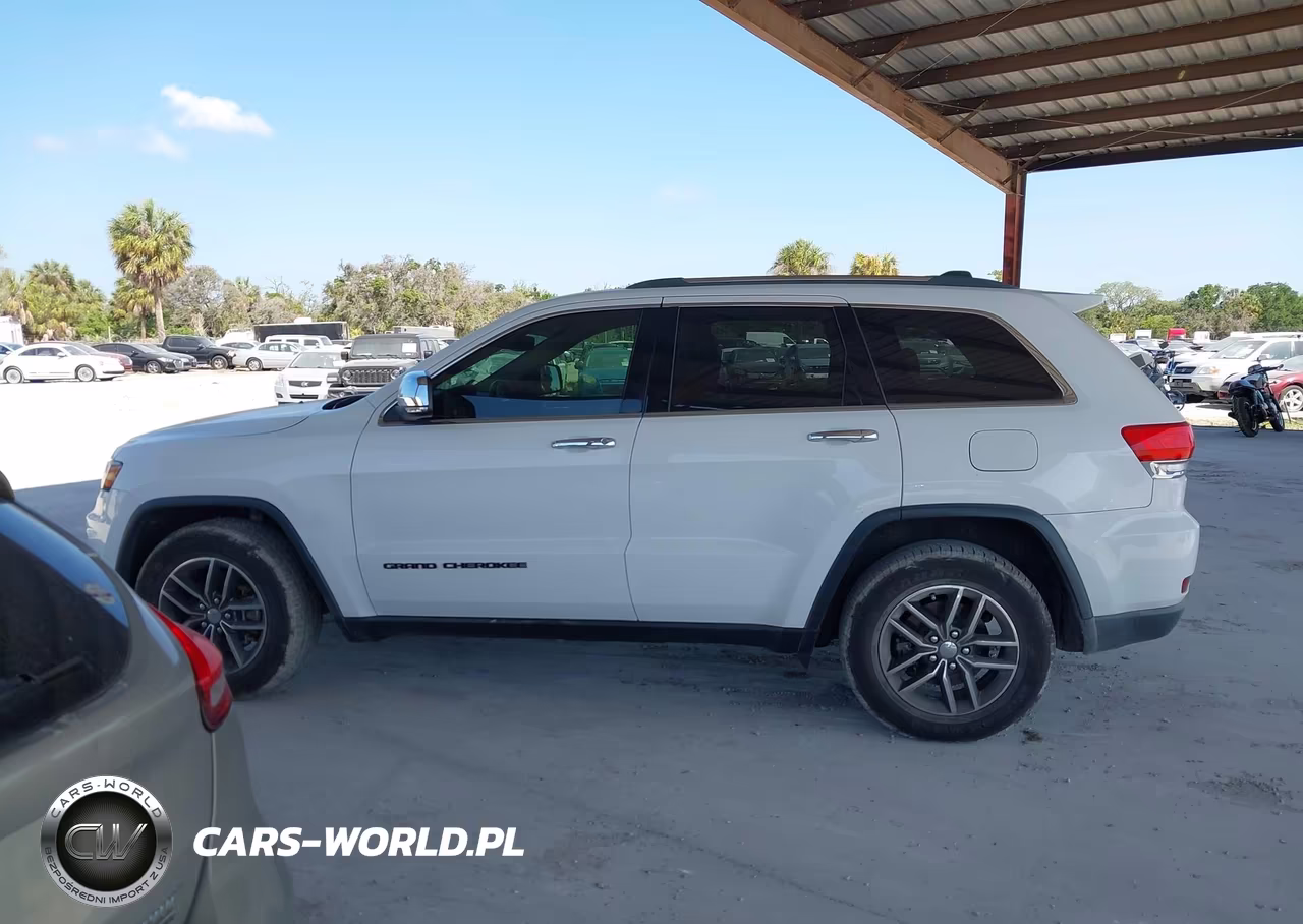 2018 Jeep Grand Cherokee Limited 4X2 VIN:1C4RJEBG9JC197021 - 14