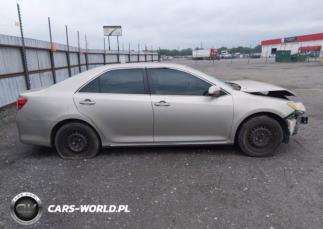 2013 Toyota Camry L VIN:4T4BF1FK9DR326868 - 13