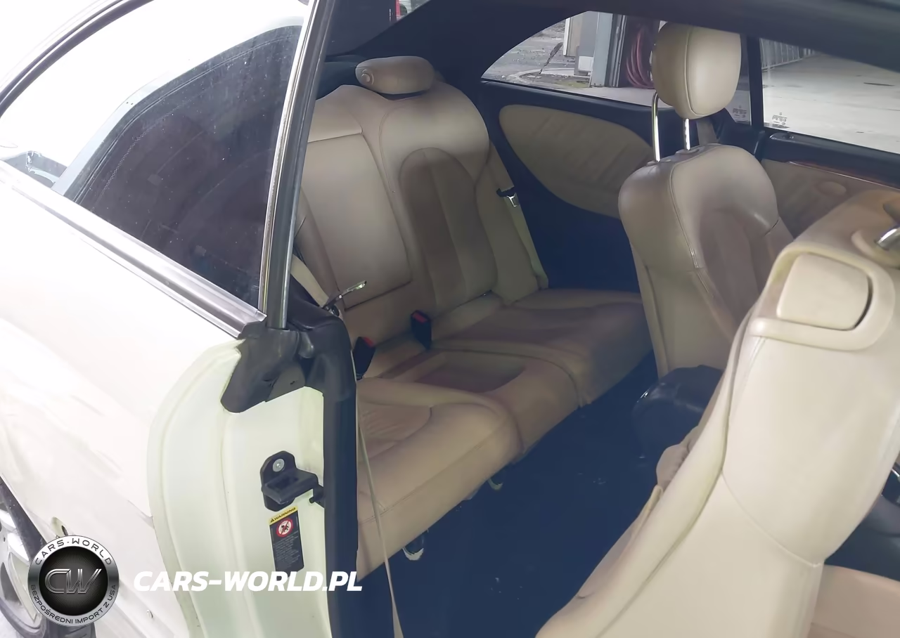 2009 Mercedes-Benz Clk 350 VIN:WDBTJ56H19F264244 - 8