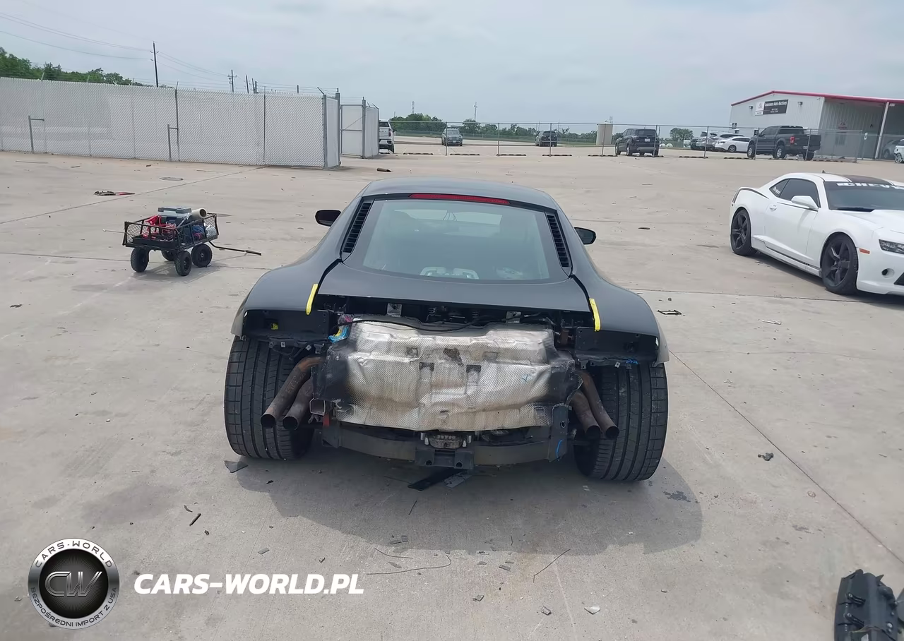 2015 Audi R8 4.2 VIN:WUAAUAFG5F7000923 - 16