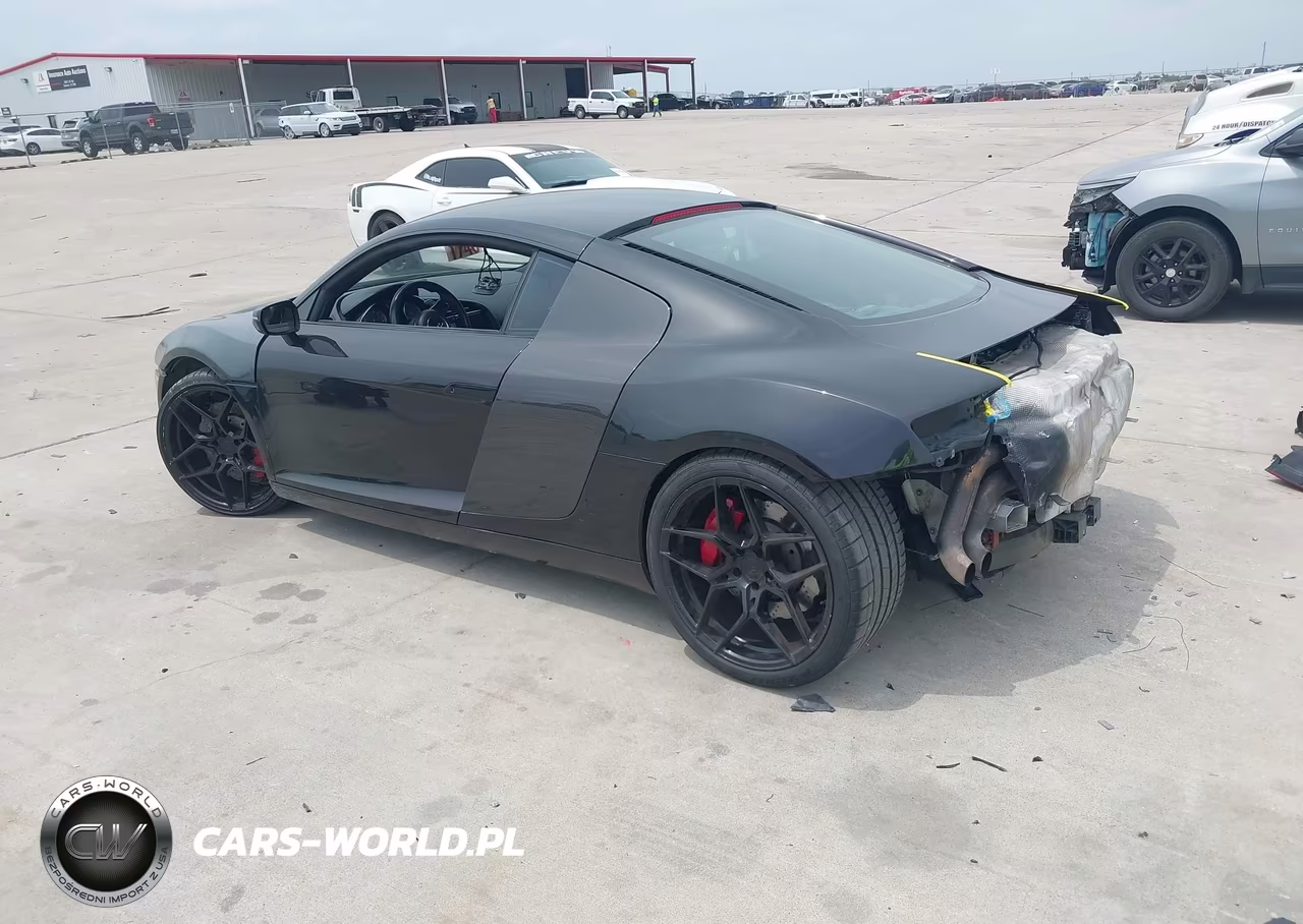 2015 Audi R8 4.2 VIN:WUAAUAFG5F7000923 - 3