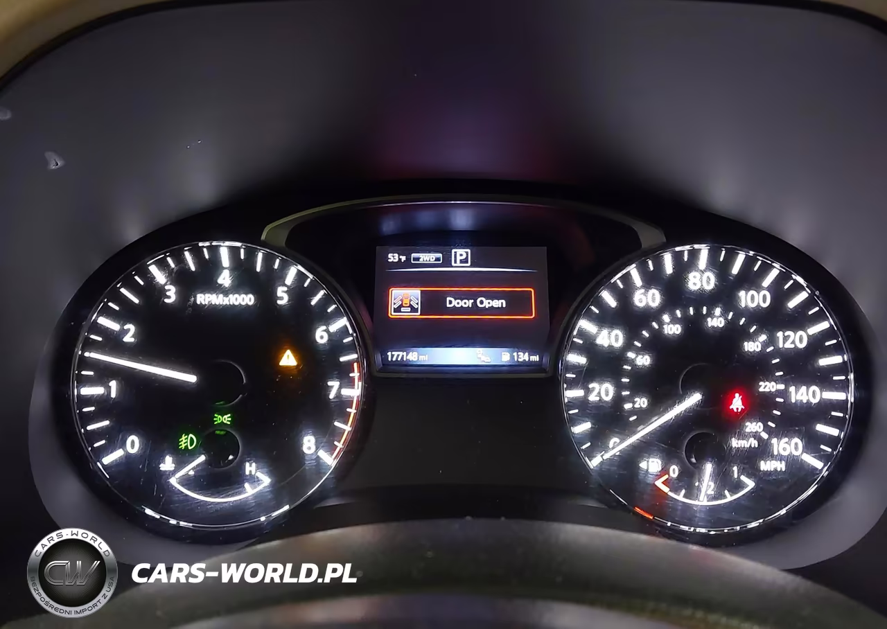 2016 Nissan Pathfinder Platinum VIN:5N1AR2MM5GC653804 - 7