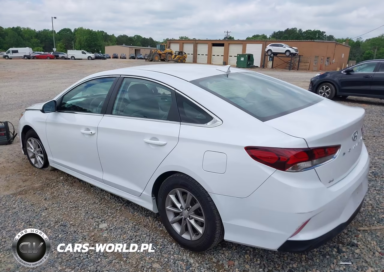 2018 Hyundai Sonata Se VIN:5NPE24AF5JH694800 - 3