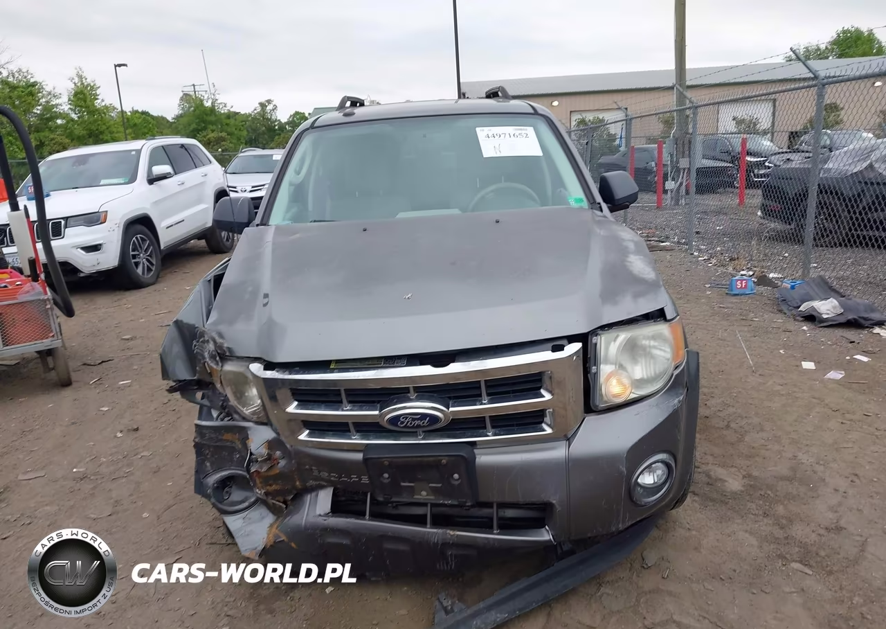 2010 Ford Escape Xlt VIN:1FMCU0D70AKB79358 - 13