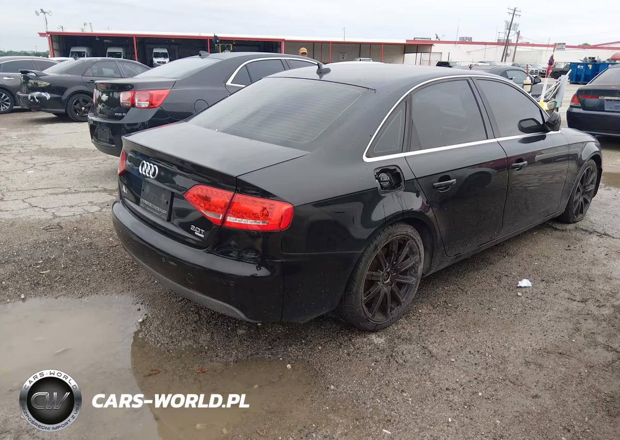 2010 Audi A4 2.0T Premium VIN:WAUFFAFL7AN003737 - 4