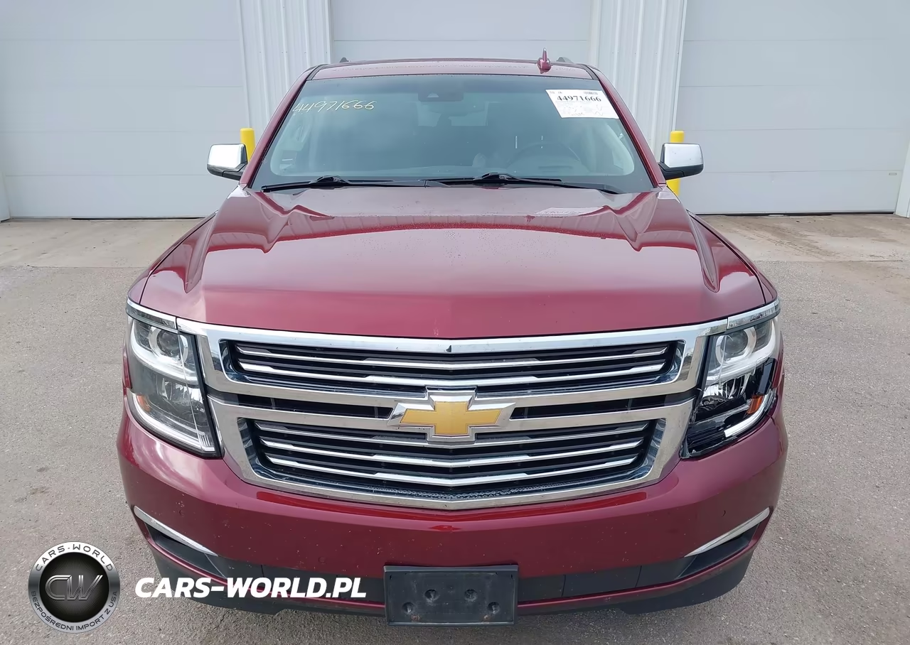 2018 Chevrolet Suburban Premier VIN:1GNSKJKCXJR150945 - 12