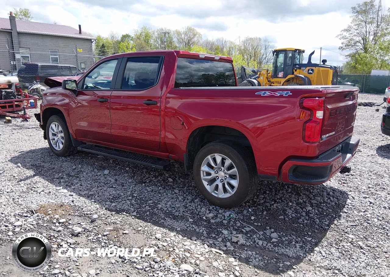 2022 Chevrolet Silverado 1500 Ltd 4Wd Short Bed Custom VIN:3GCPYBEK6NG139890 - 3