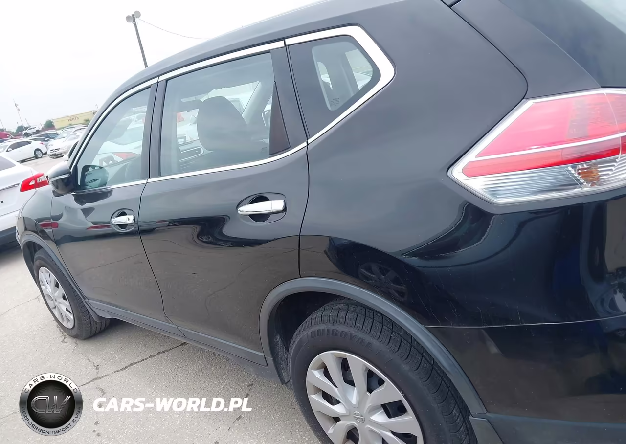 2015 Nissan Rogue S VIN:KNMAT2MV8FP524977 - 12