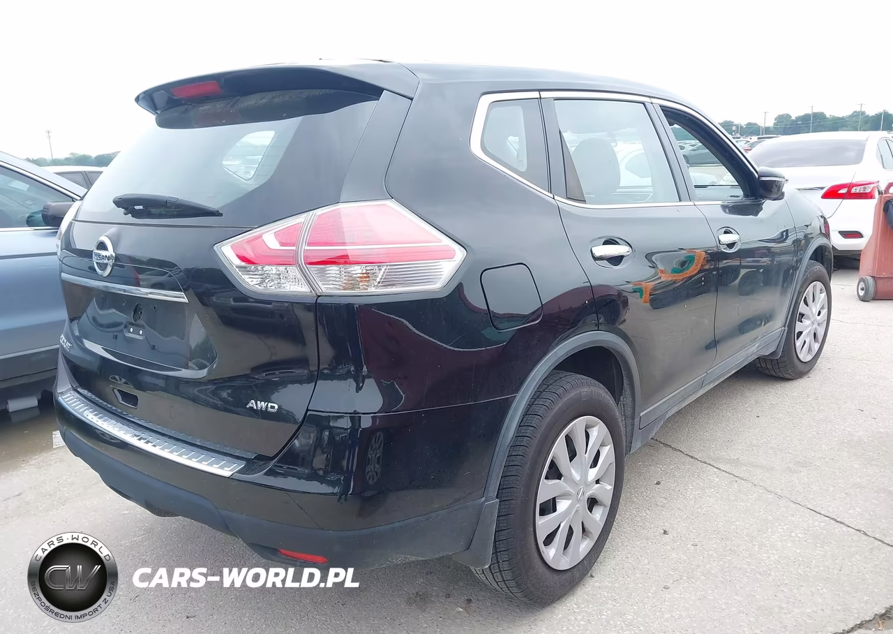 2015 Nissan Rogue S VIN:KNMAT2MV8FP524977 - 4