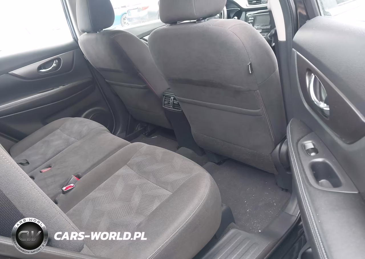 2015 Nissan Rogue S VIN:KNMAT2MV8FP524977 - 8