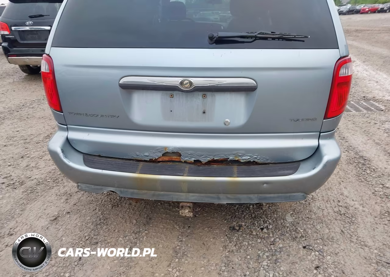 2005 Chrysler Town & Country Touring VIN:2C4GP54L85R467921 - 13