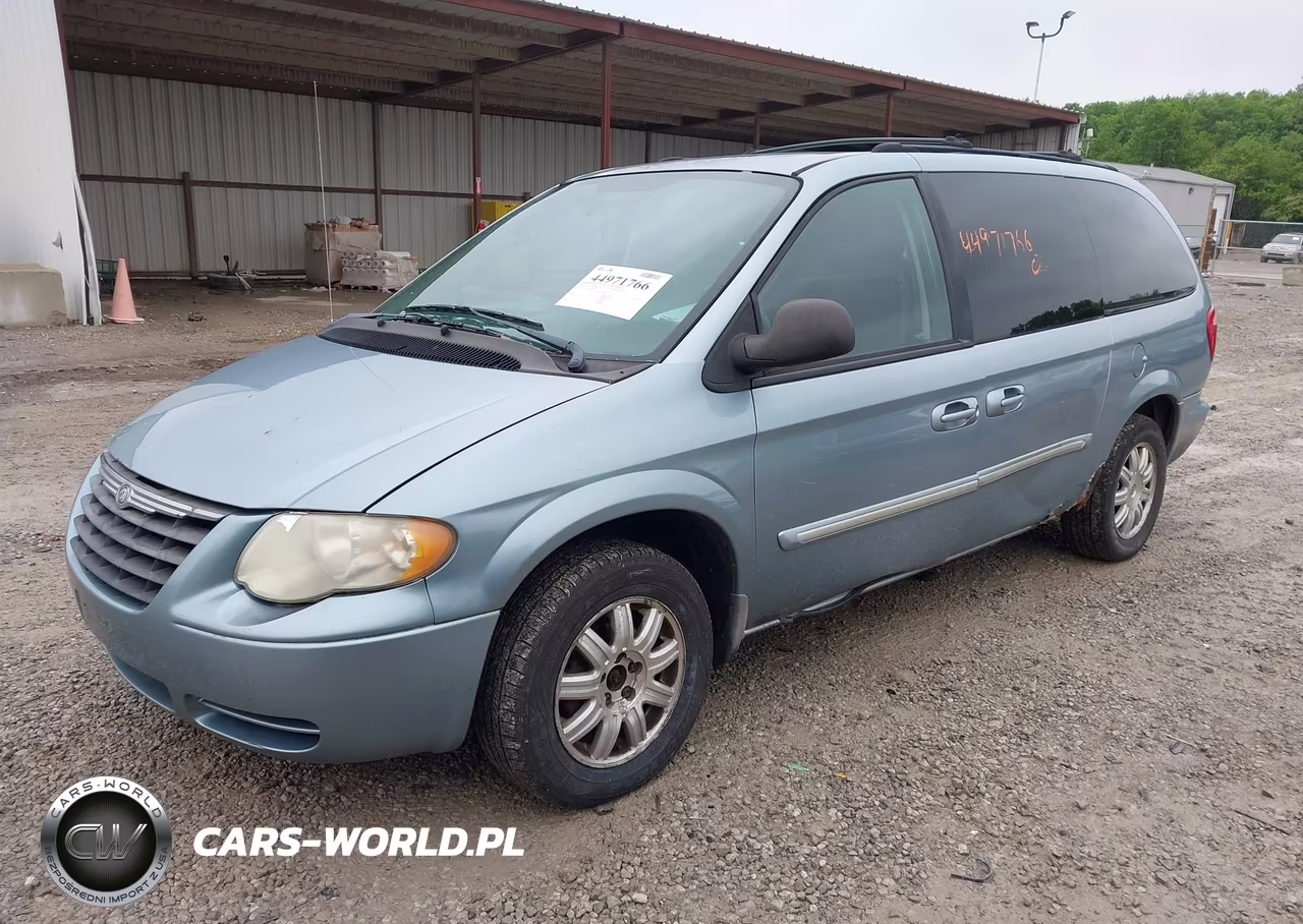 2005 Chrysler Town & Country Touring VIN:2C4GP54L85R467921 - 2