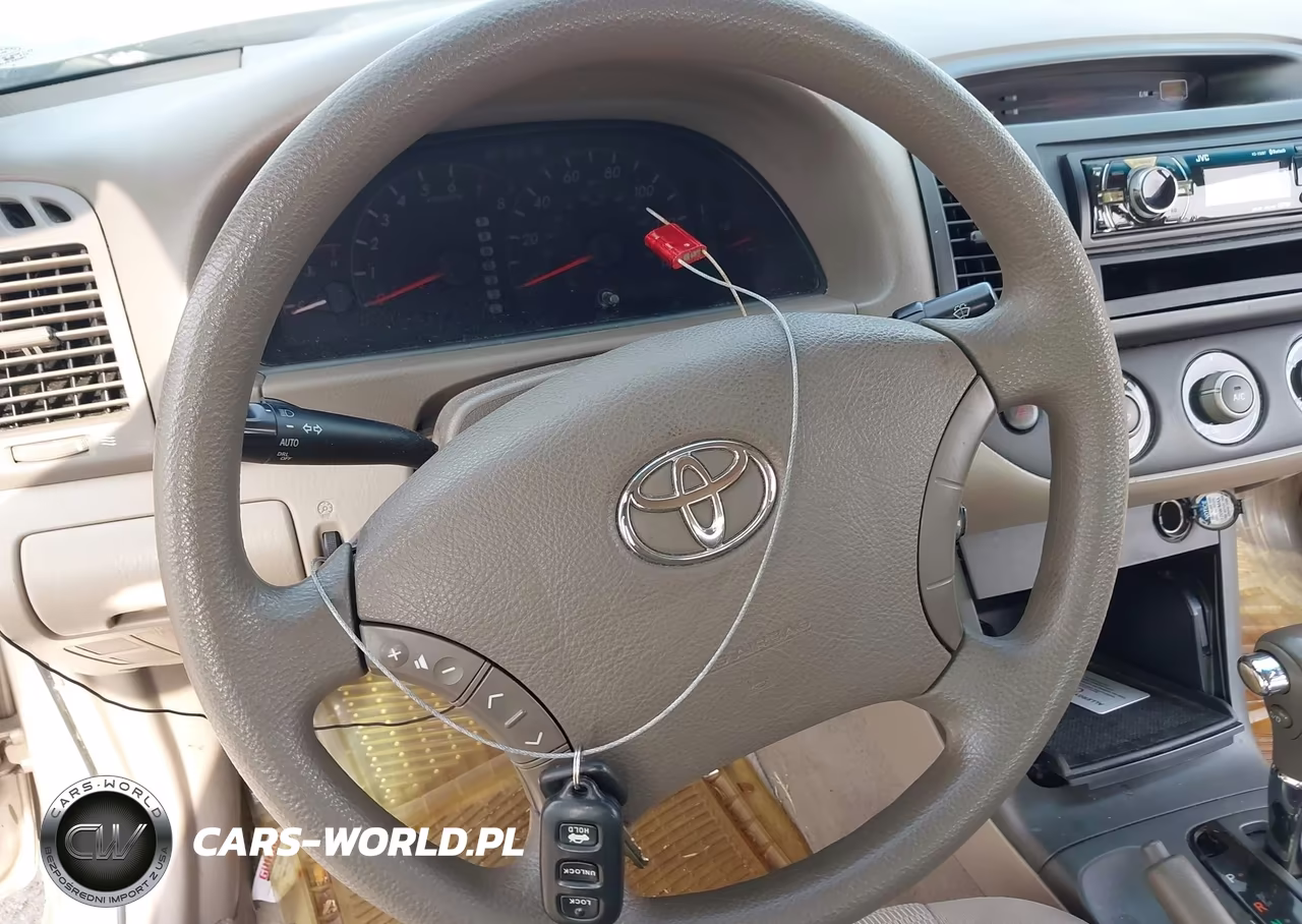 2005 Toyota Camry Le VIN:4T1BE32K85U981328 - 11
