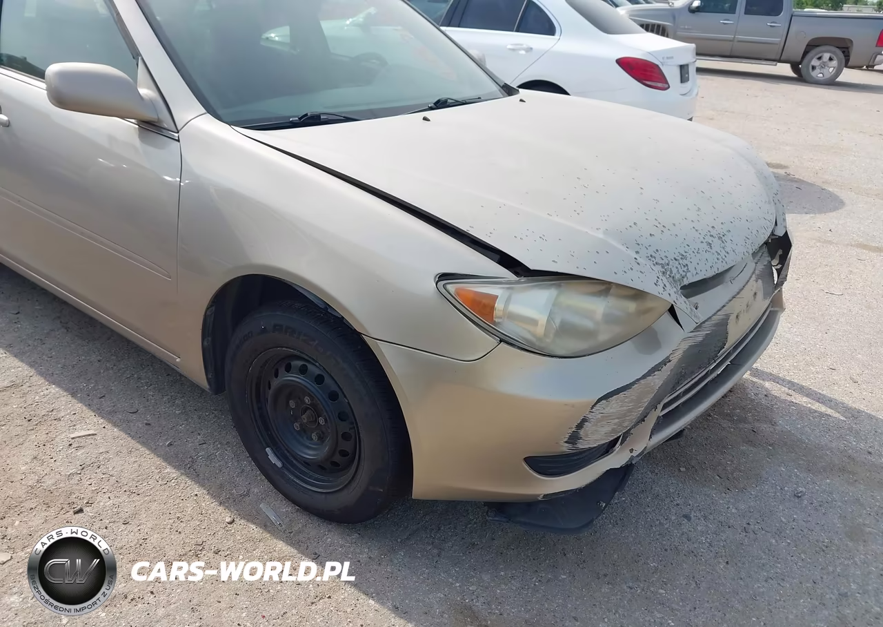 2005 Toyota Camry Le VIN:4T1BE32K85U981328 - 13