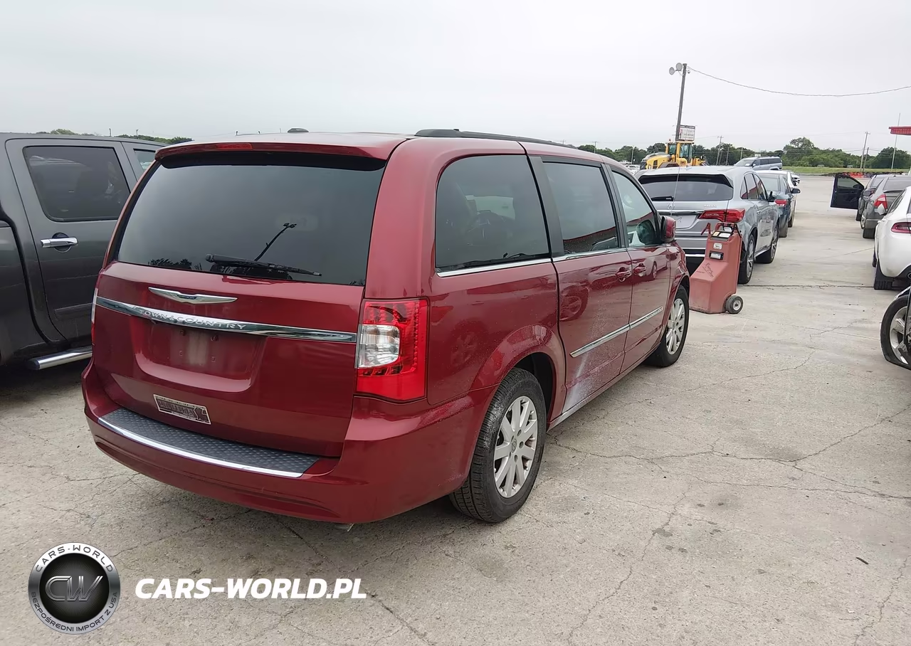 2013 Chrysler Town & Country Touring VIN:2C4RC1BG3DR620965 - 4