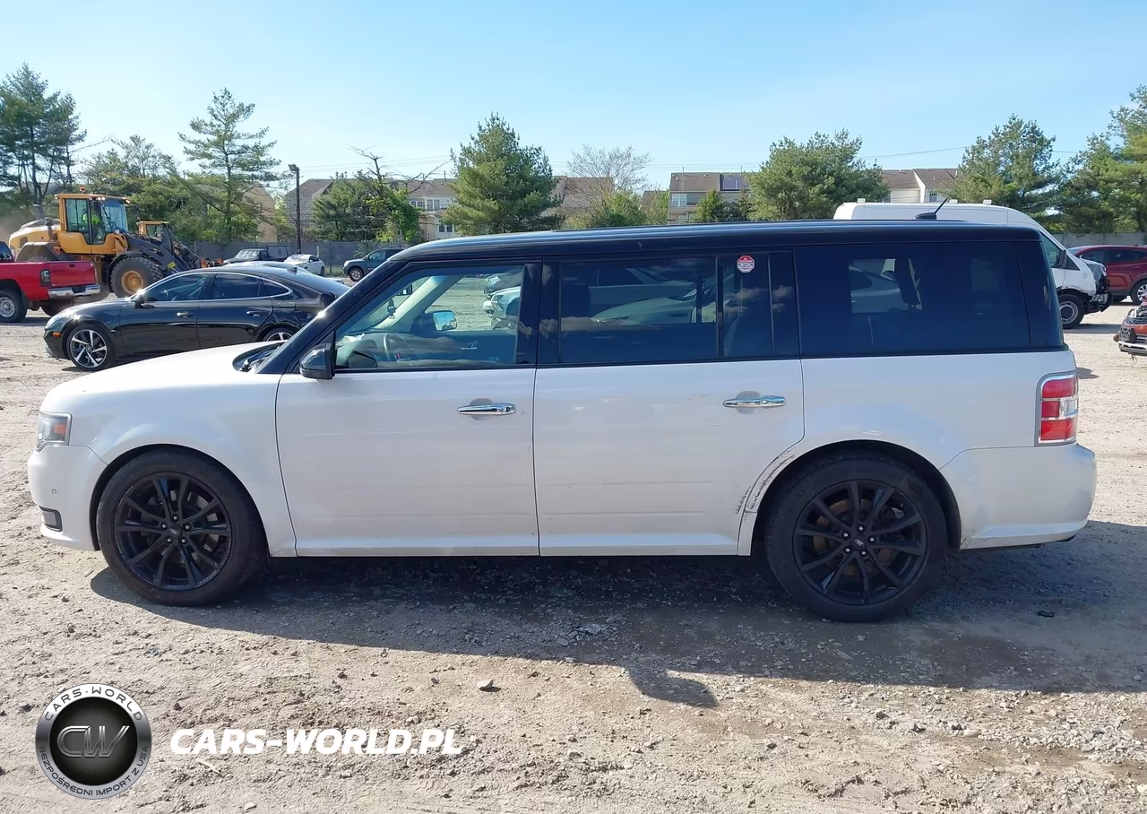 2016 Ford Flex Limited VIN:2FMHK6DT6GBA18589 - 14
