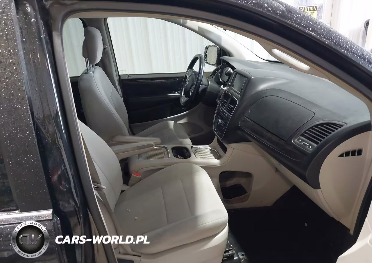 2012 Dodge Grand Caravan Crew VIN:2C4RDGDG8CR132039 - 5