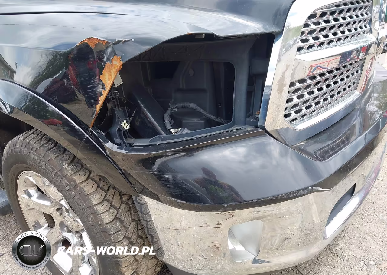 2015 Ram 1500 Laramie VIN:1C6RR7NM1FS507589 - 6