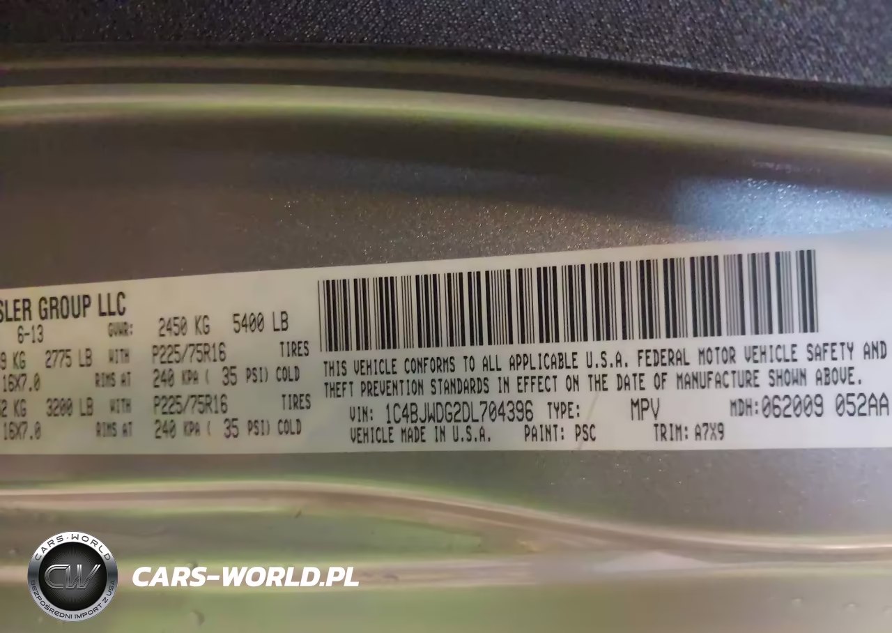 2013 Jeep Wrangler Unlimited Sport VIN:1C4BJWDG2DL704396 - 9