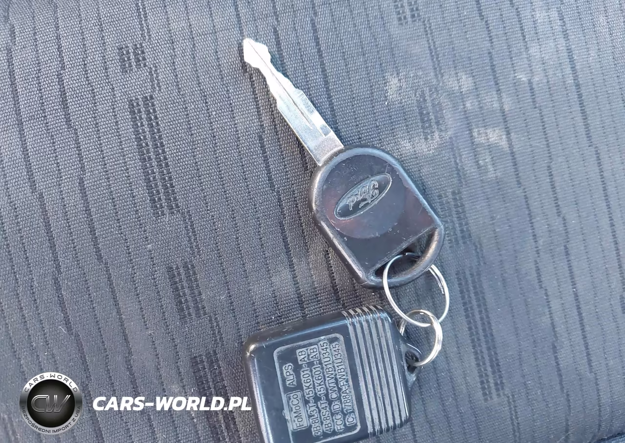 2011 Ford Focus Se VIN:1FAHP3FN5BW192721 - 11