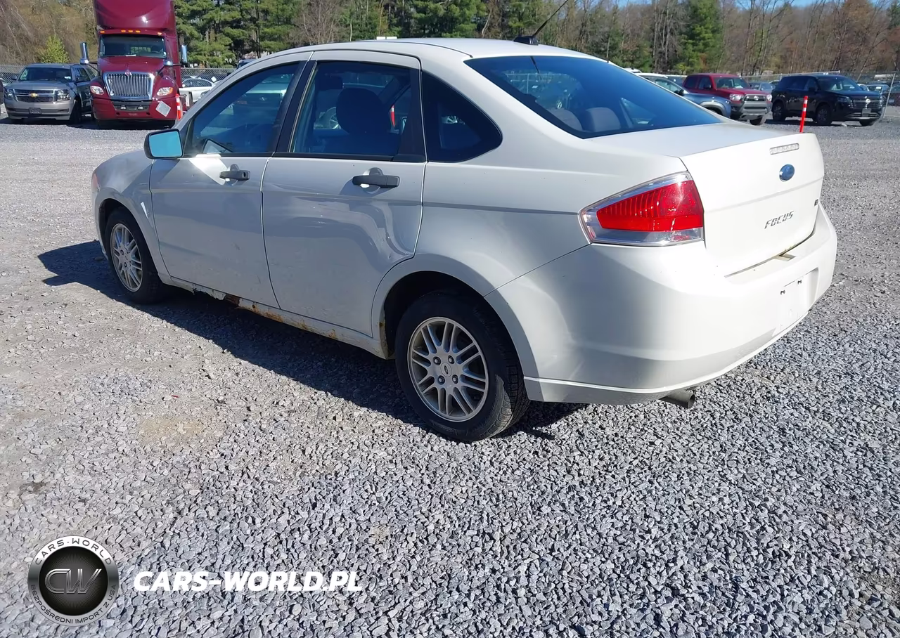 2011 Ford Focus Se VIN:1FAHP3FN5BW192721 - 3