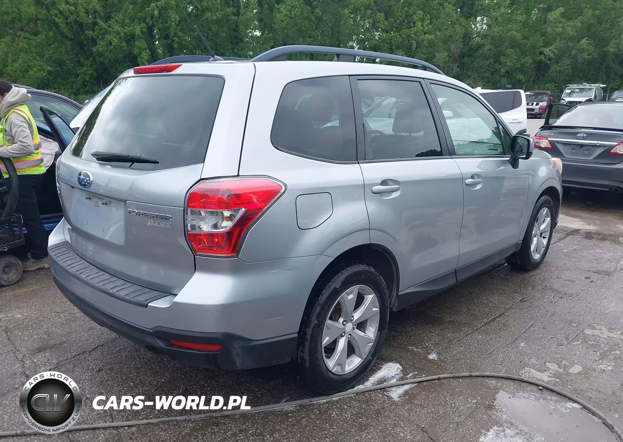 2015 Subaru Forester 2.5I Premium VIN:JF2SJADC6FH505701 - 4