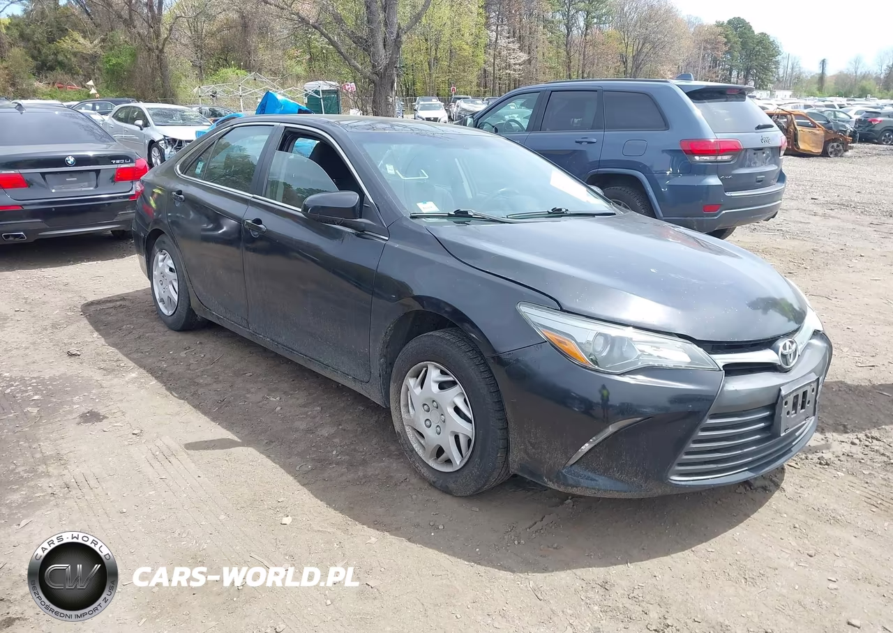 2016 Toyota Camry Le