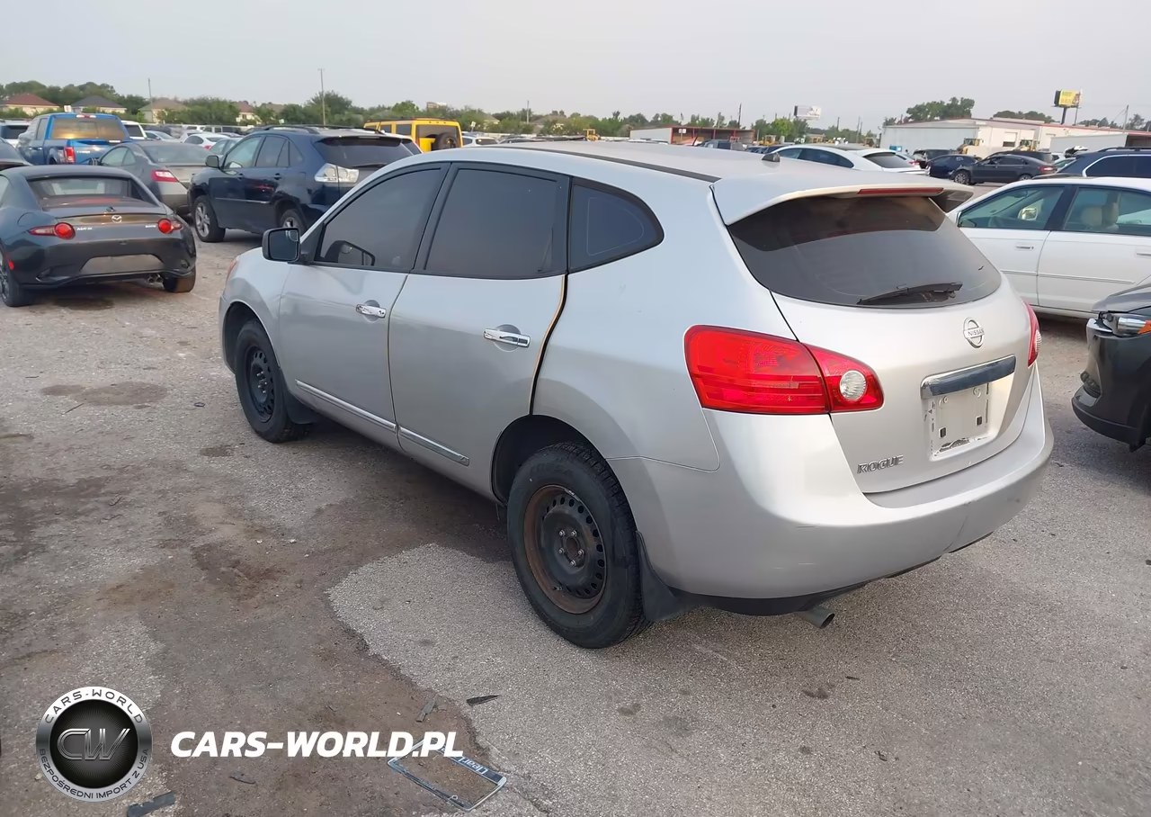 2012 Nissan Rogue S VIN:JN8AS5MT2CW613971 - 3