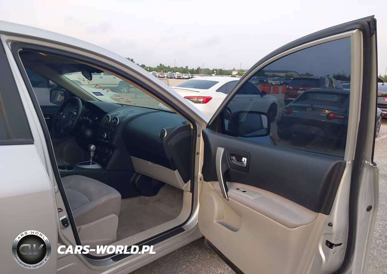2012 Nissan Rogue S VIN:JN8AS5MT2CW613971 - 5