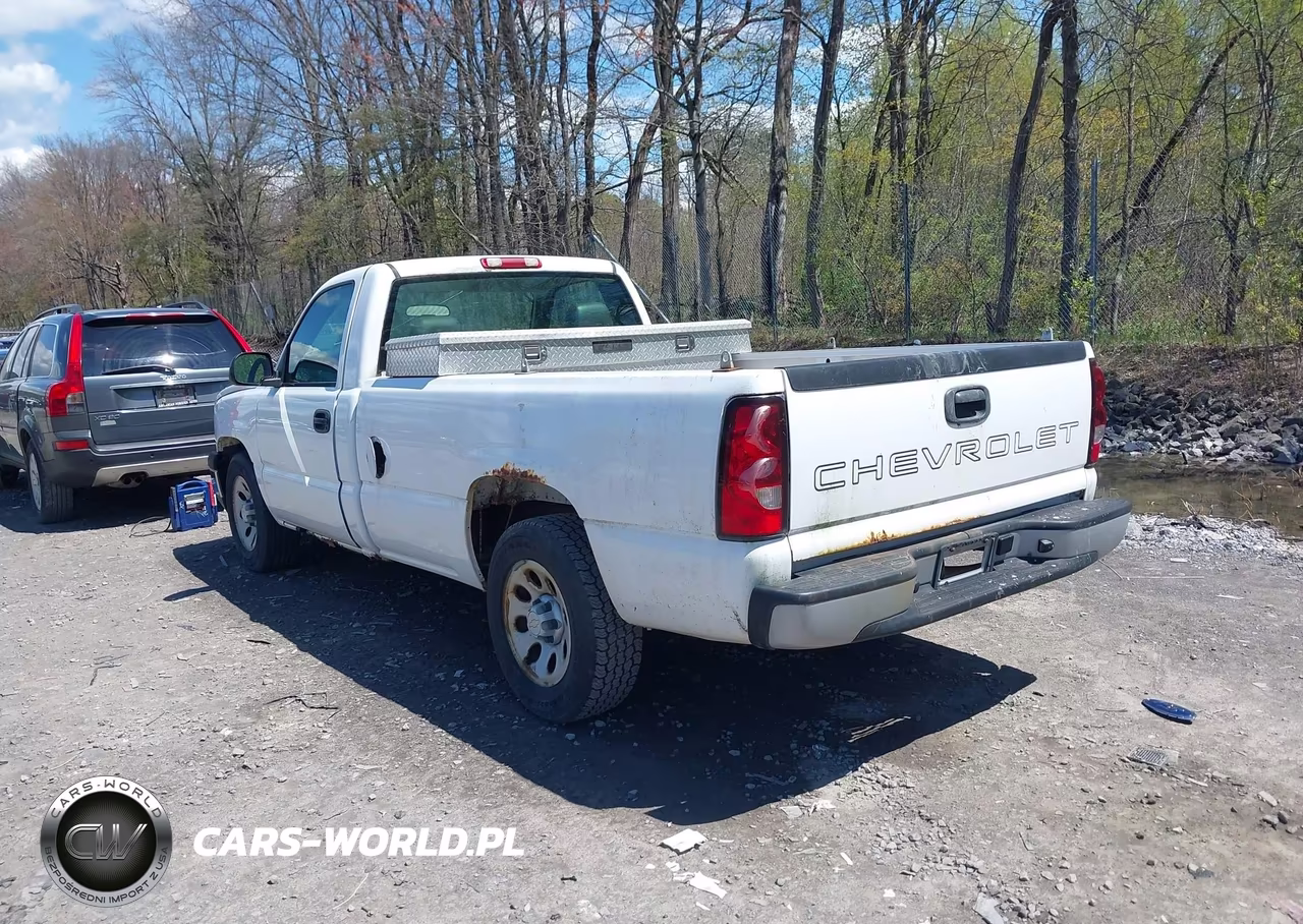 2007 Chevrolet Silverado 1500 Classic Work Truck VIN:3GCEC14X37G236514 - 3