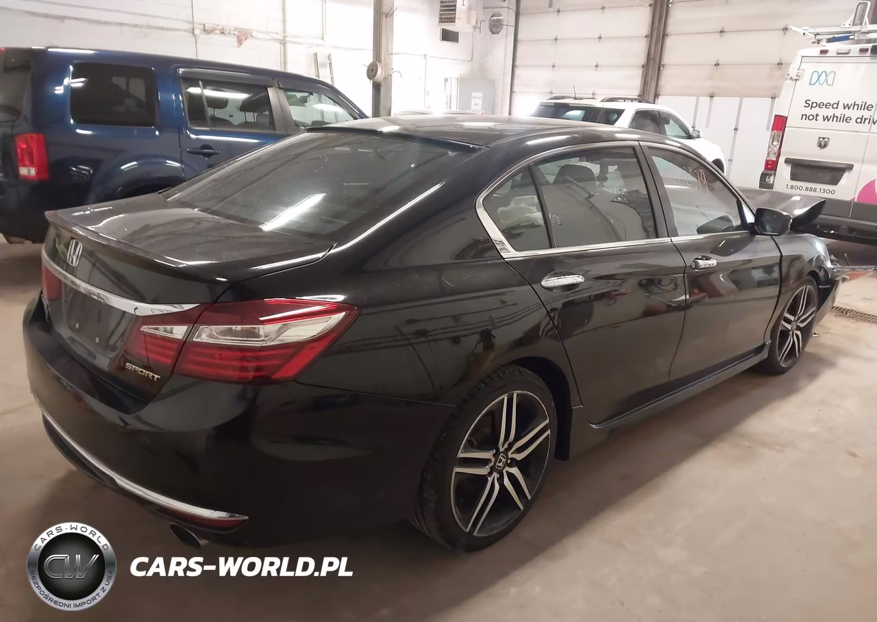 2017 Honda Accord Sport VIN:1HGCR2F51HA259461 - 4