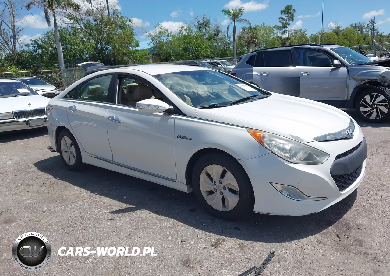 2013 Hyundai Sonata Hybrid
