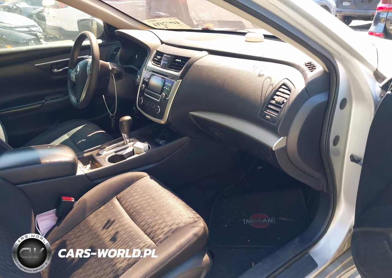 2016 Nissan Altima 2.5 S VIN:1N4AL3AP0GN385880 - 5