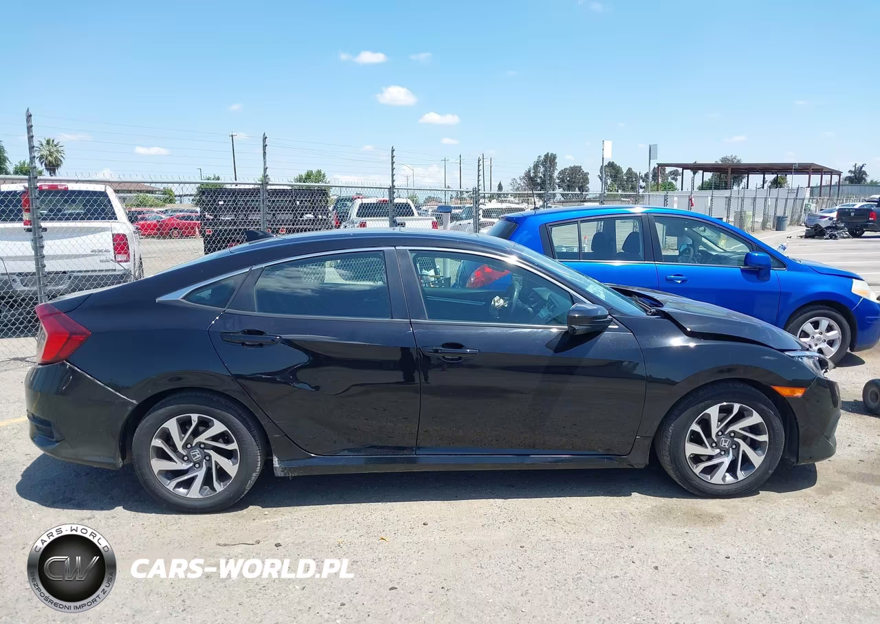 2018 Honda Civic Ex VIN:2HGFC2F70JH562707 - 13