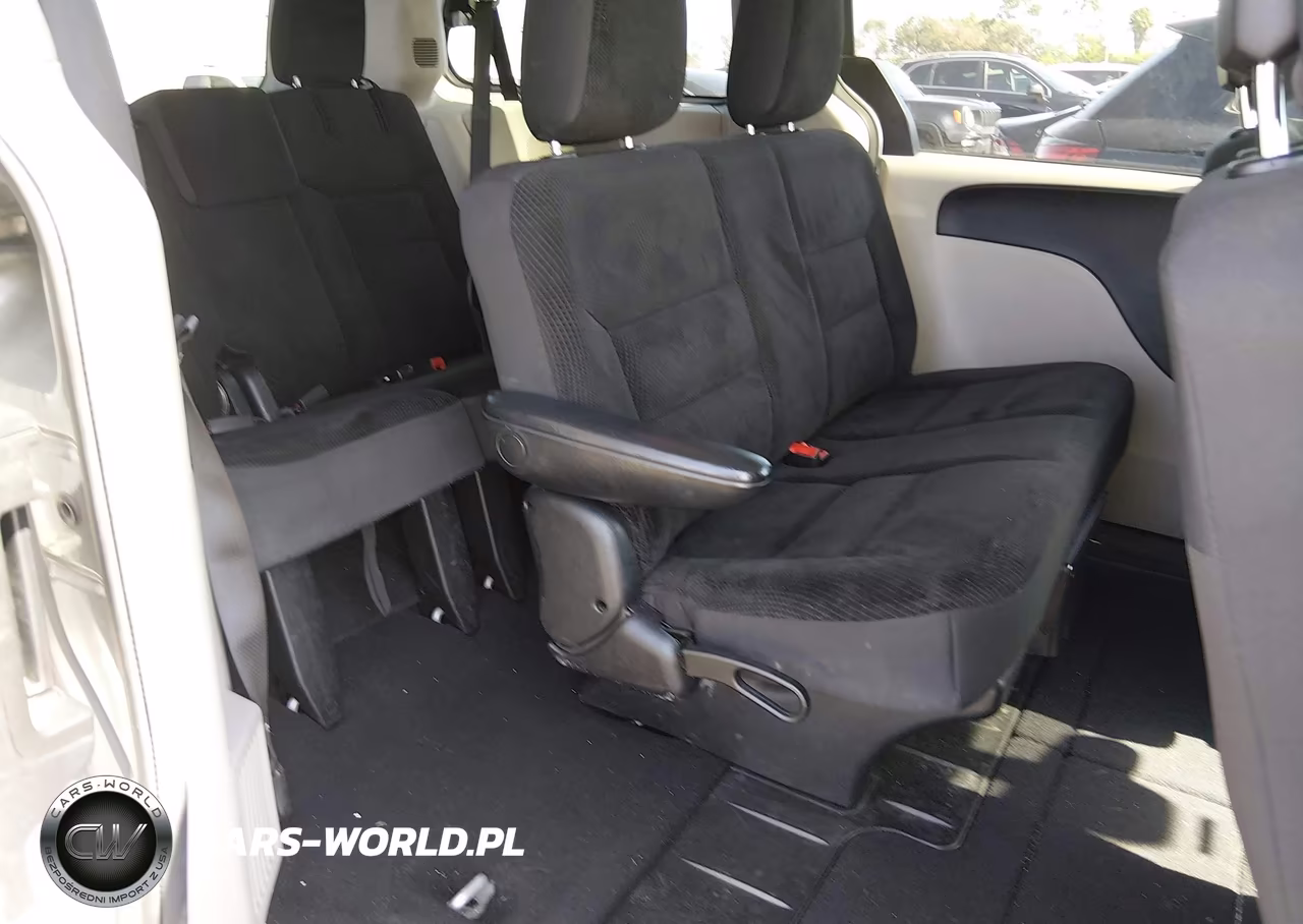 2019 Dodge Grand Caravan Se VIN:2C4RDGBGXKR790415 - 8