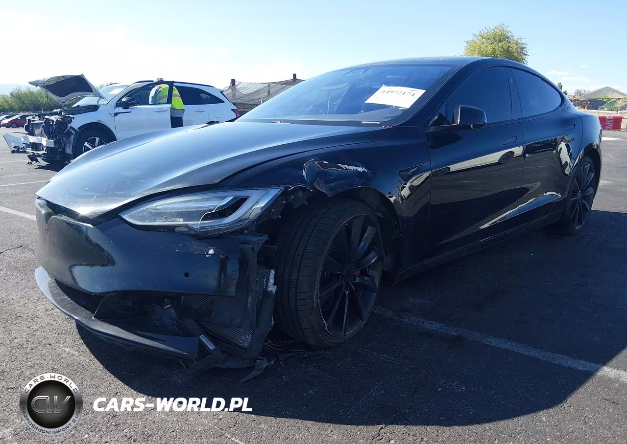 2017 Tesla Model S 60-75 VIN:5YJSA1E11HF208883 - 2