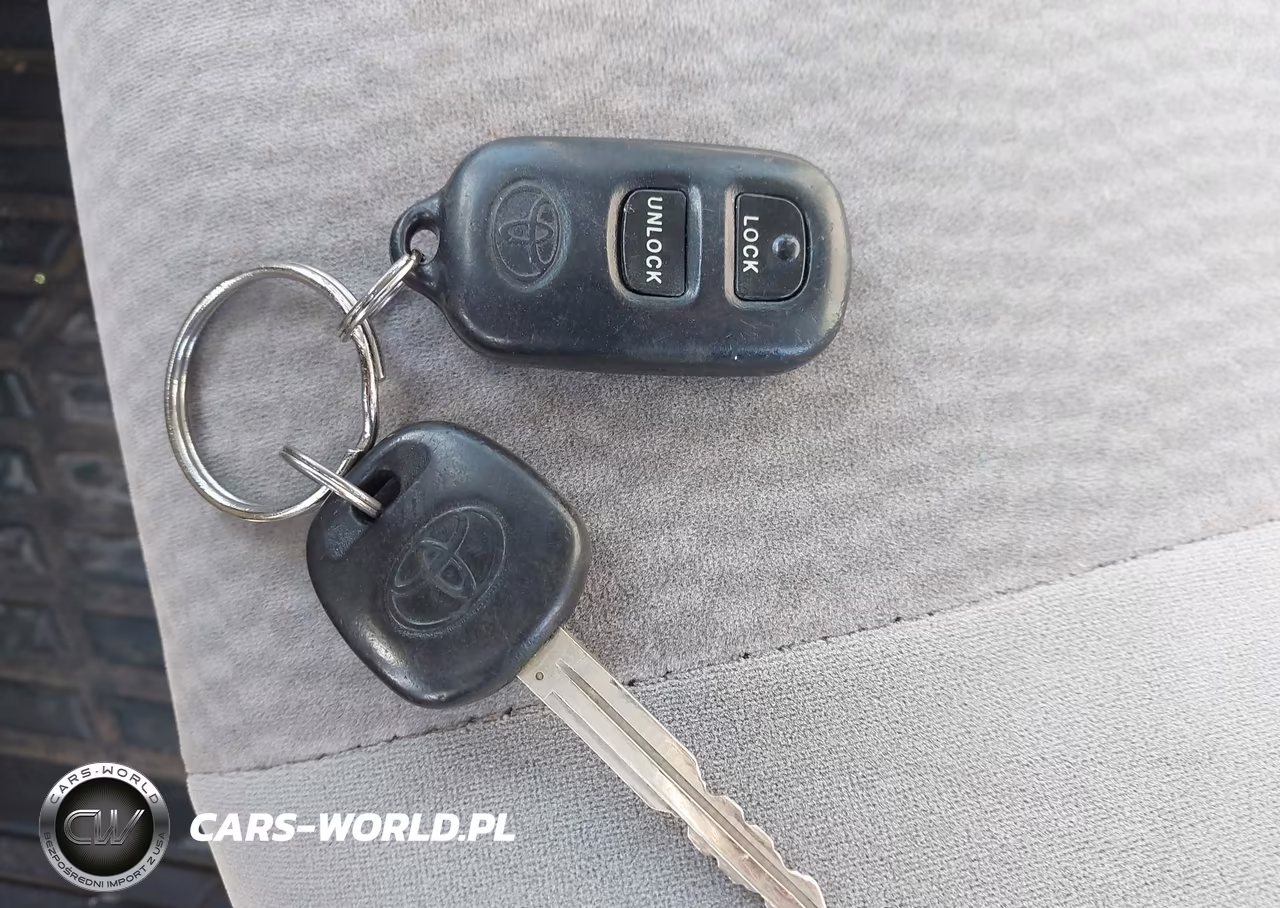 2007 Toyota Corolla Le VIN:1NXBR30E87Z884165 - 11