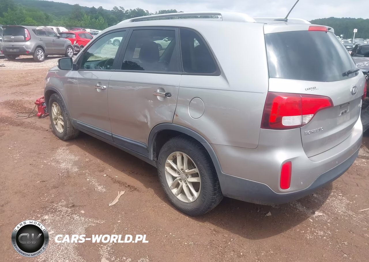 2014 Kia Sorento Lx VIN:5XYKT3A63EG503589 - 3