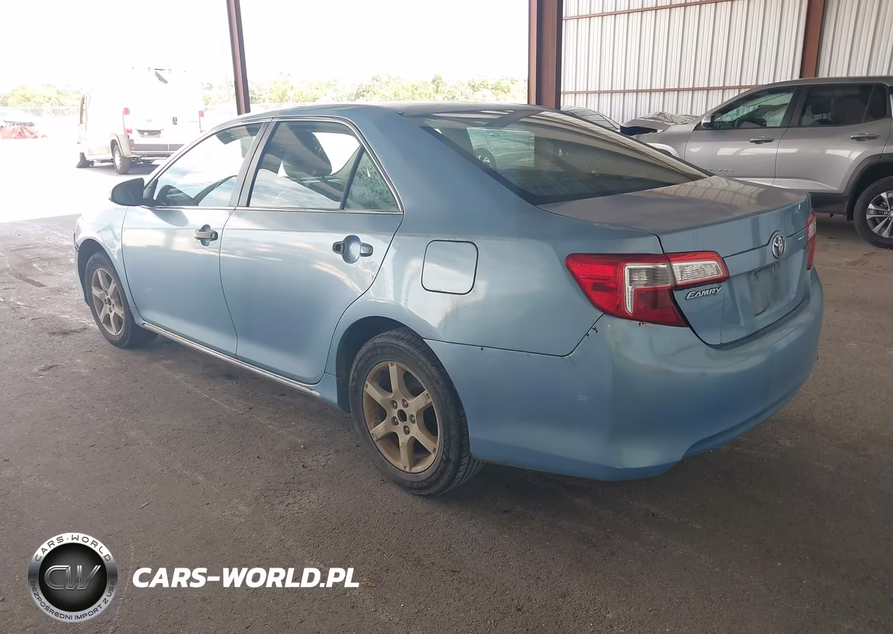 2012 Toyota Camry Le VIN:4T1BF1FK9CU582663 - 3