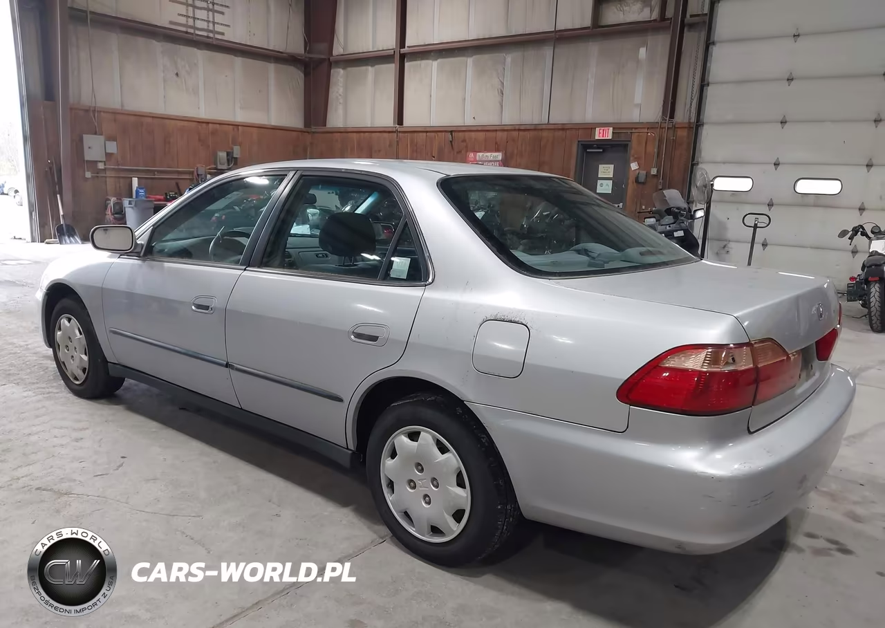 2000 Honda Accord 2.3 Lx VIN:1HGCG6658YA091055 - 3