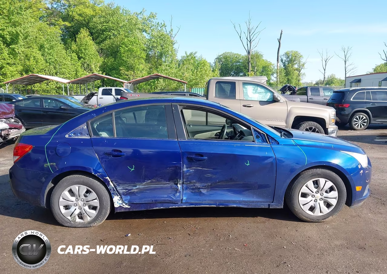 2013 Chevrolet Cruze Ls Auto VIN:1G1PA5SG5D7305034 - 14