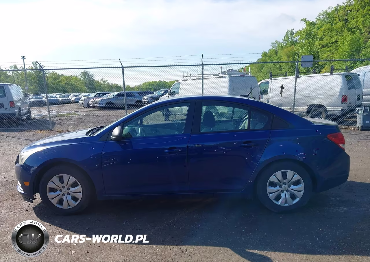 2013 Chevrolet Cruze Ls Auto VIN:1G1PA5SG5D7305034 - 15