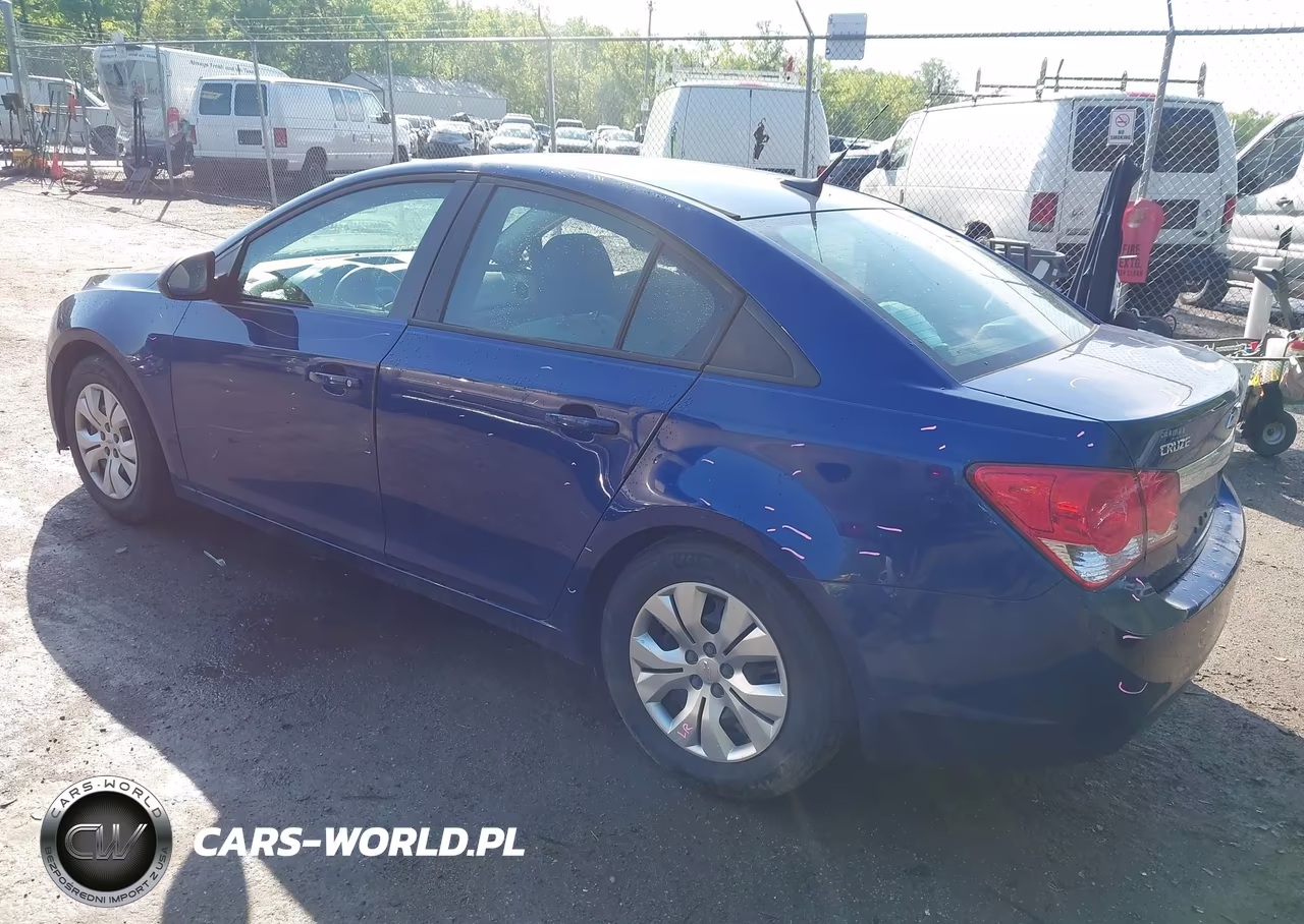 2013 Chevrolet Cruze Ls Auto VIN:1G1PA5SG5D7305034 - 3